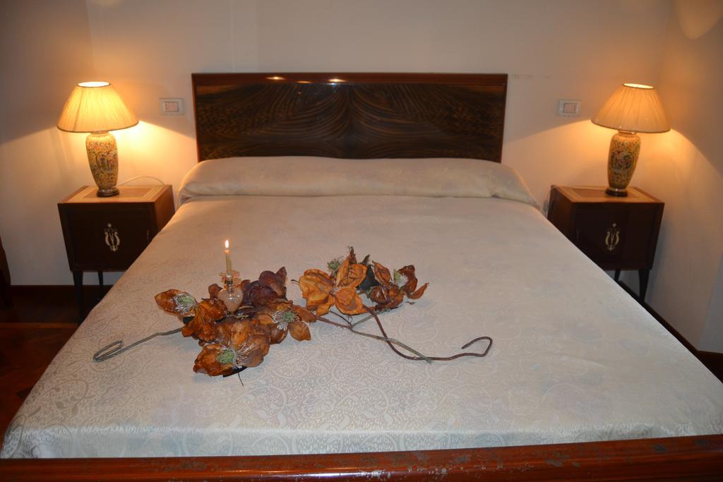 Cortona Holiday Home Room photo